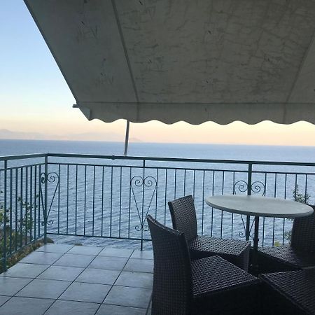 Villa Castle Sea View Parálion Ástros Exteriör bild